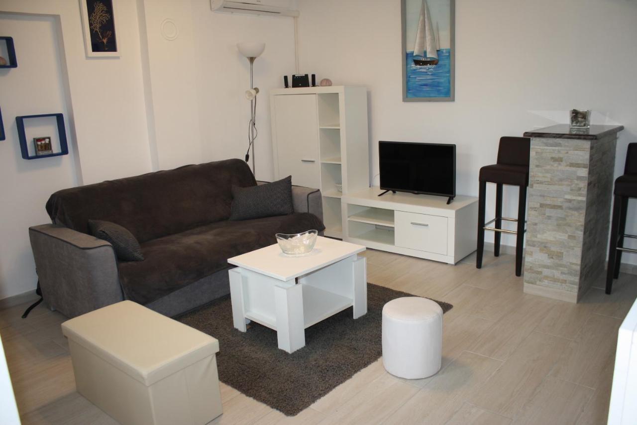 Holiday Home Radmila Premantura Exterior photo