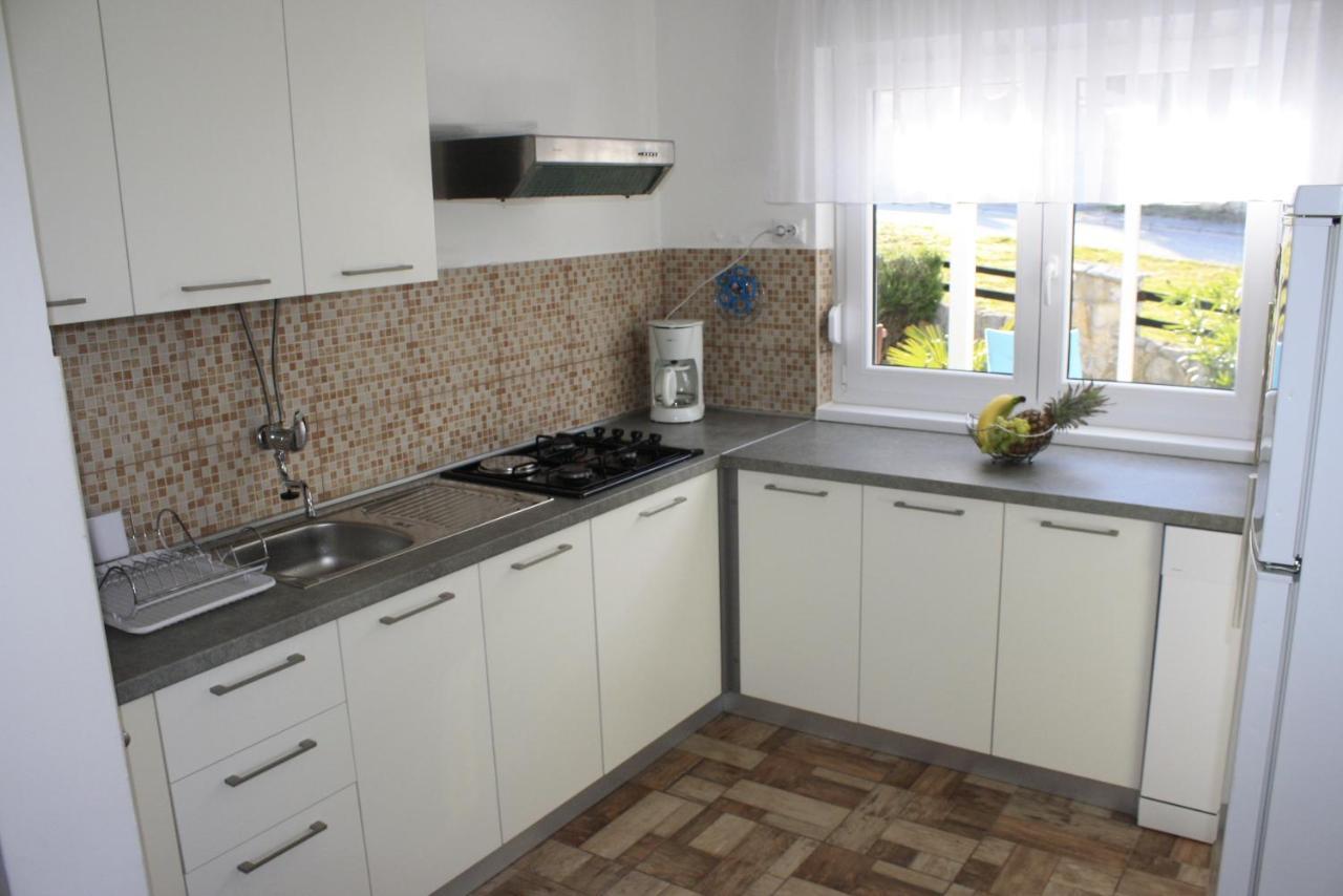 Holiday Home Radmila Premantura Exterior photo