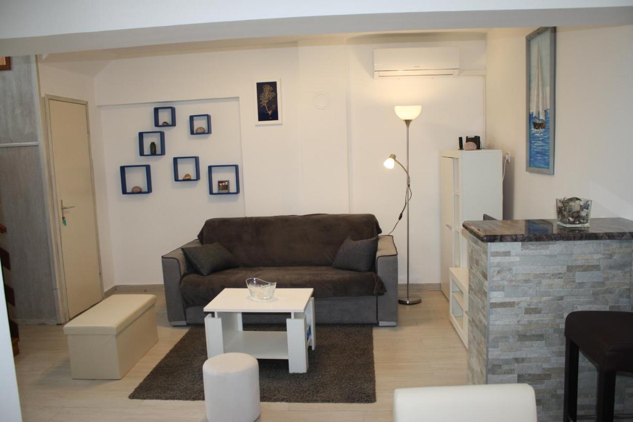 Holiday Home Radmila Premantura Exterior photo